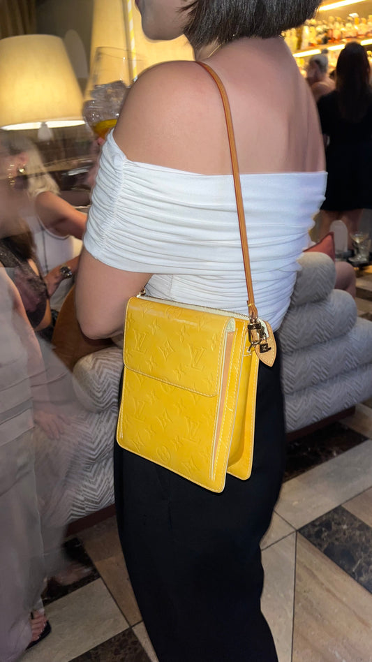 Louis Vuitton Vernis Monogram Mott Shoulder Bag Yellow