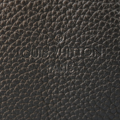 Louis Vuitton Mahina Beaubour Hobo MM Black