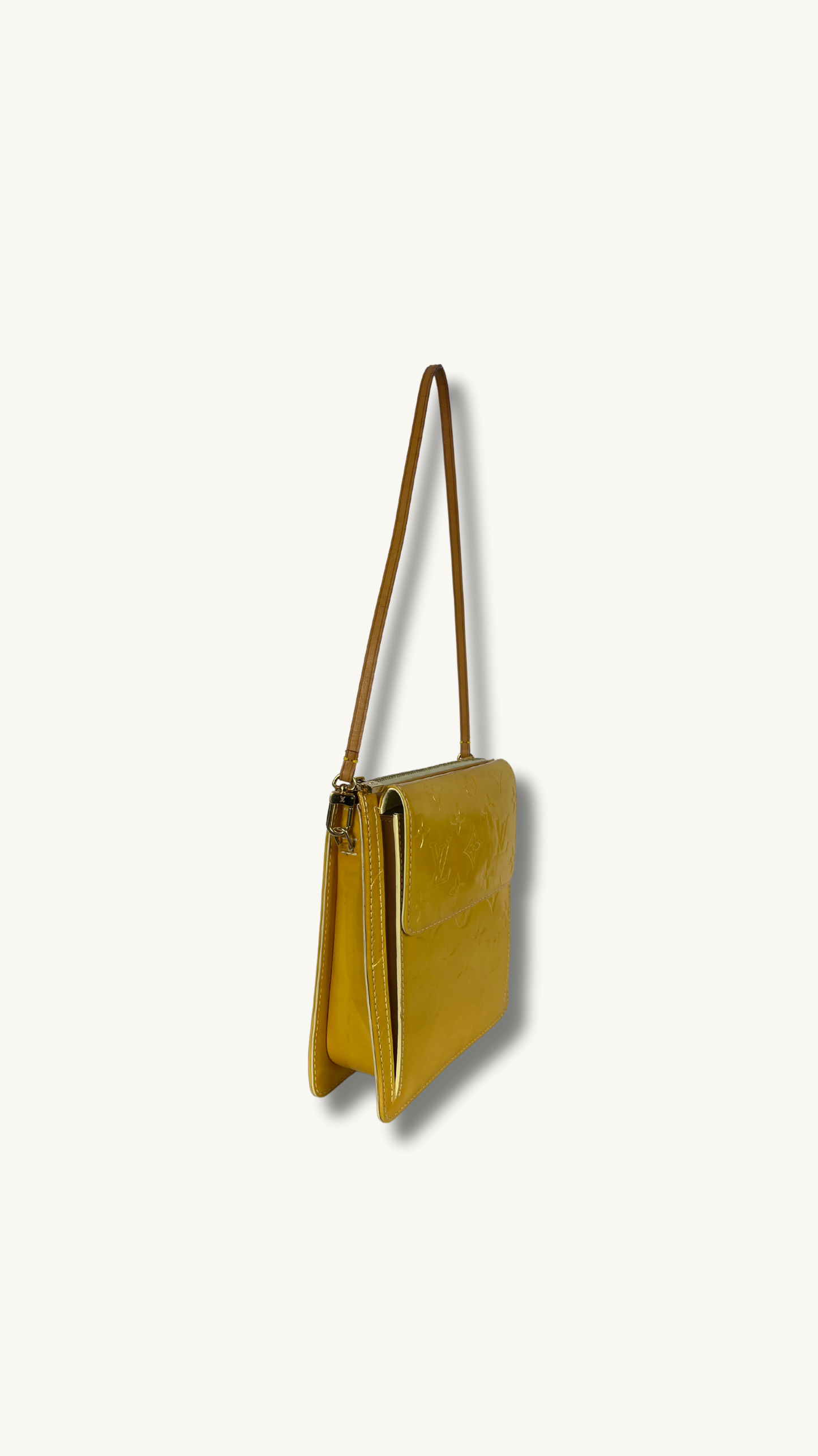 Louis Vuitton Vernis Monogram Mott Shoulder Bag Yellow 