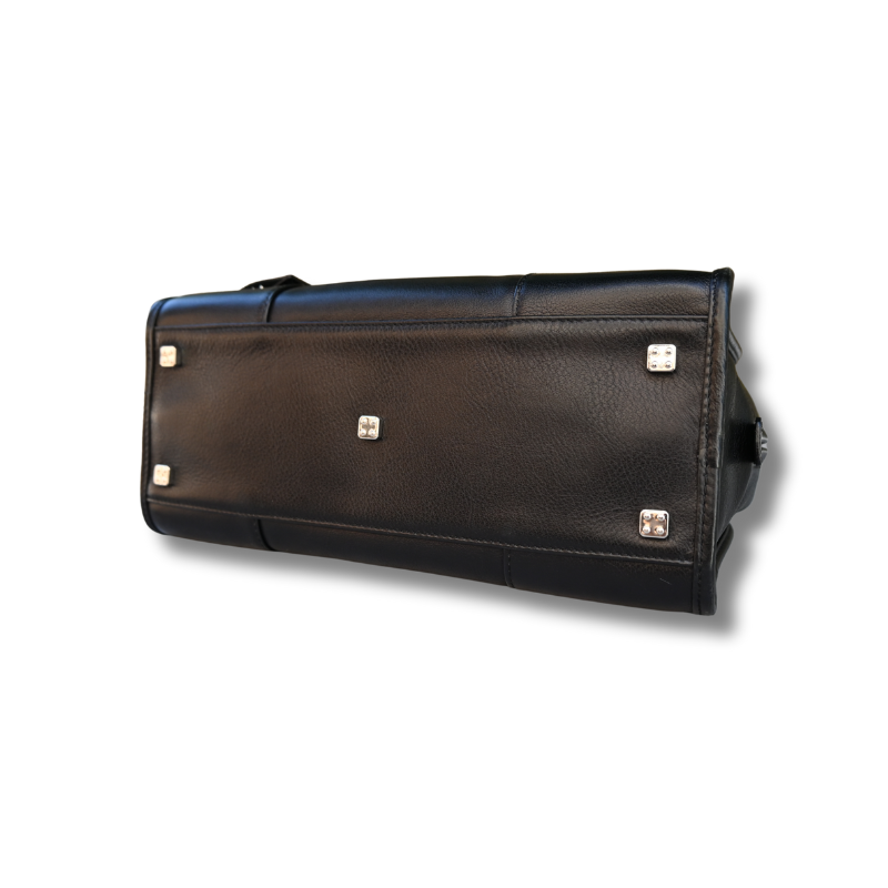 Loewe Anagram Amazona 28 black calfskin leather