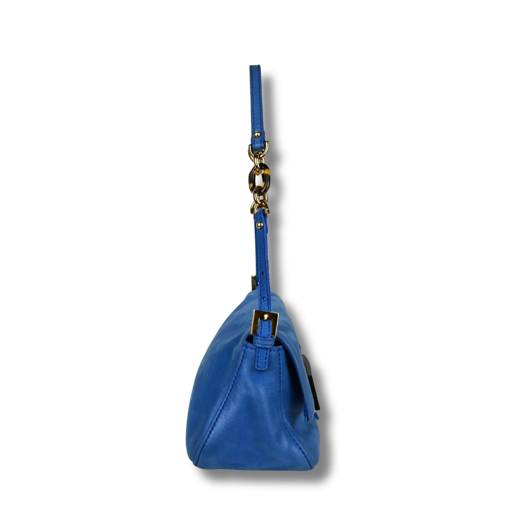 Fendi Mama Baguette Blue with Tortoise shell clasp right side