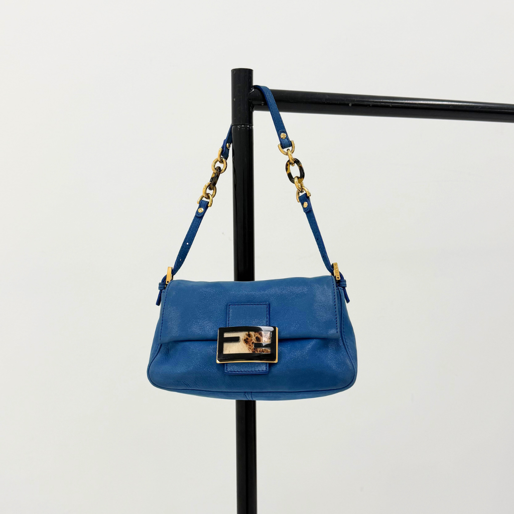 Fendi Mama Baguette Blue with Tortoise shell clasp styled shot